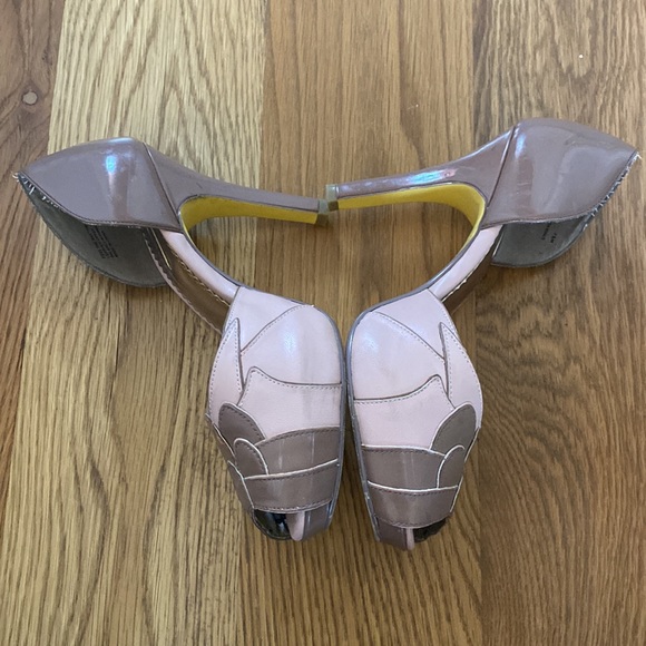 2/$25 - Poetic License// heels, size 7.5 - Picture 3 of 8